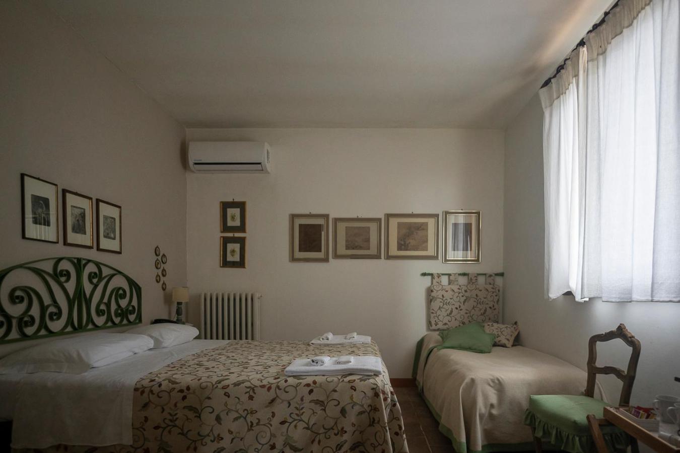 Agrifoglio Apartment Pantalla Bagian luar foto