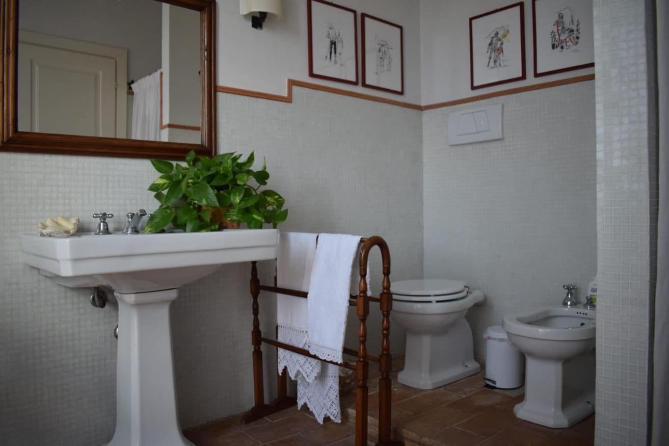 Agrifoglio Apartment Pantalla Bagian luar foto