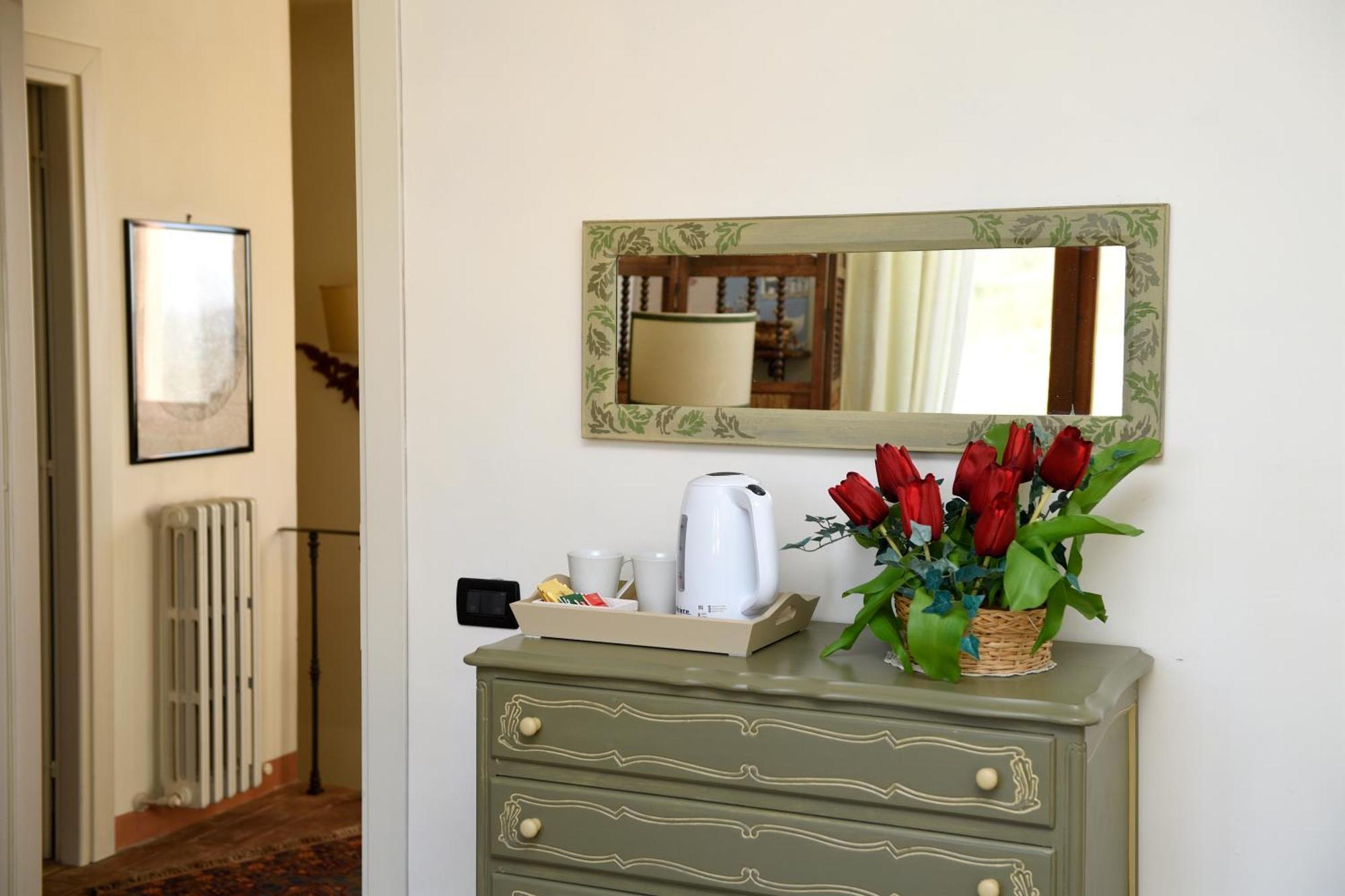 Agrifoglio Apartment Pantalla Bagian luar foto